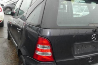 Pare choc arriere MERCEDES CLASSE A 168