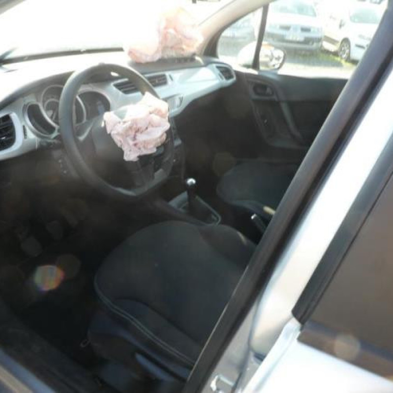 Alternateur CITROEN C3 2 Photo n°8