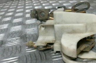 Serrure avant gauche OPEL ASTRA F