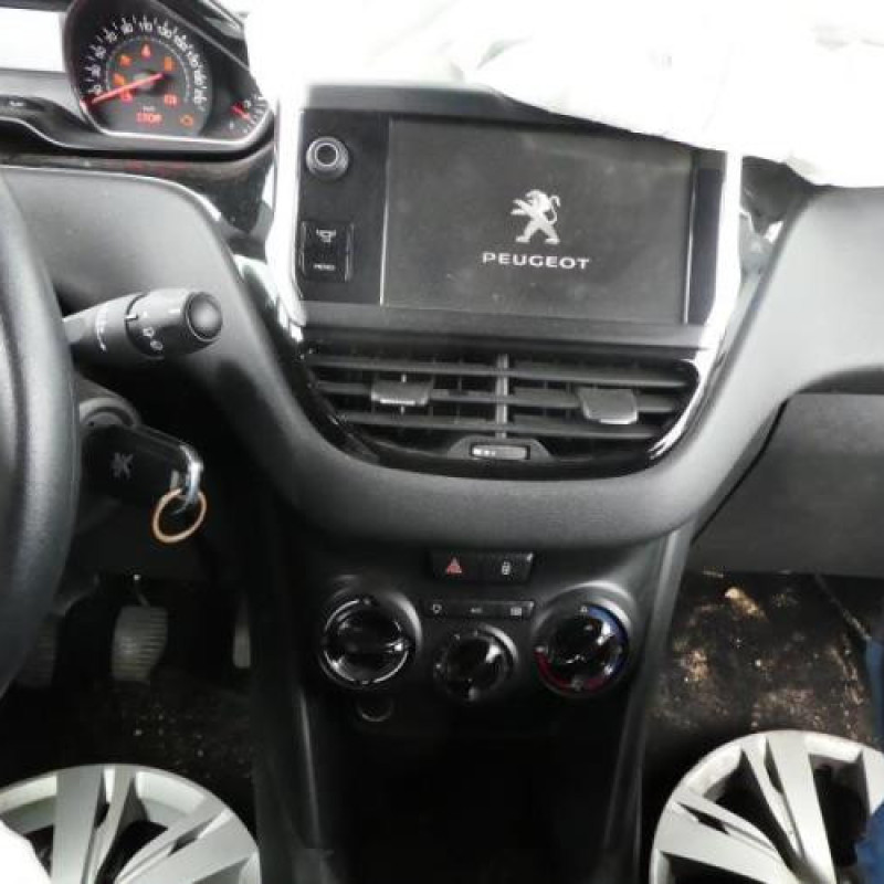Alternateur PEUGEOT 208 Photo n°10