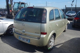 Pretensionneur de ceinture avant droit OPEL MERIVA A