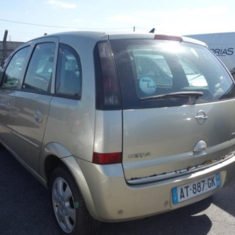 Pretensionneur de ceinture avant droit OPEL MERIVA A Photo n°7