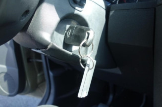 Pretensionneur de ceinture avant droit OPEL MERIVA A