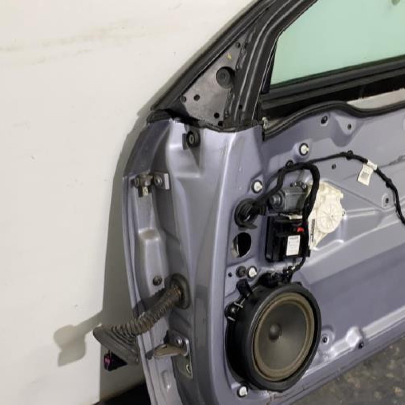 Porte avant droit AUDI A3 2 Photo n°5
