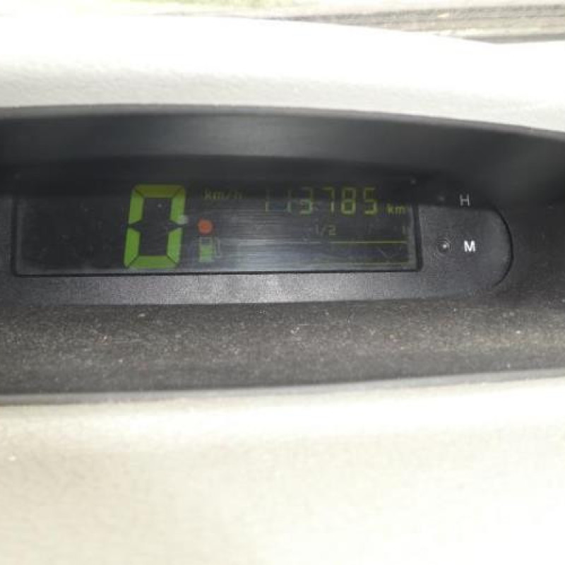 Compresseur clim RENAULT TWINGO 1 Photo n°9