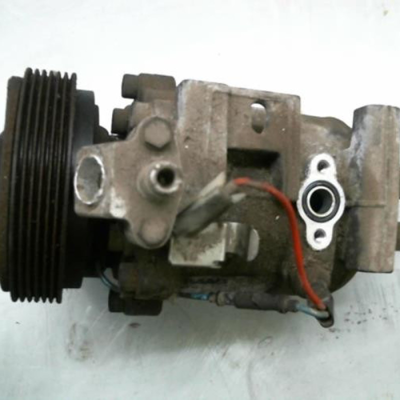 Compresseur clim SAAB 9000 Photo n°3