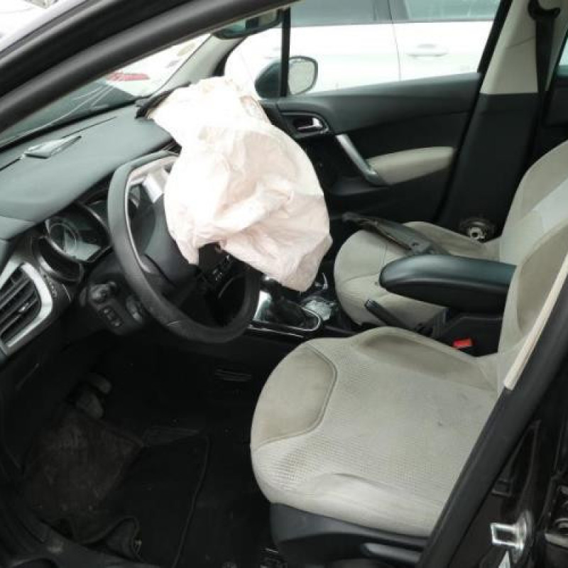 Bloc ABS (freins anti-blocage) CITROEN C3 2 Photo n°8