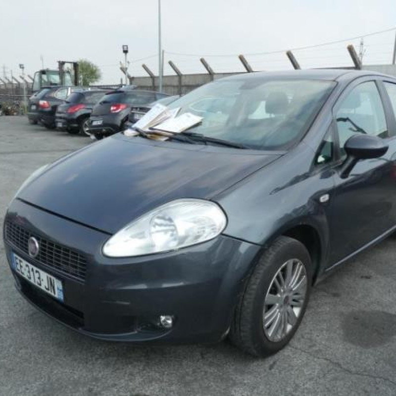 Porte arriere gauche FIAT GRANDE PUNTO Photo n°3