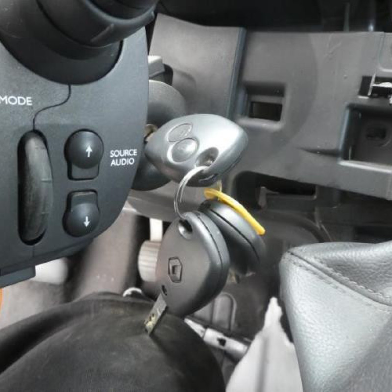 Moteur essuie glace arriere RENAULT KANGOO 2 Photo n°13