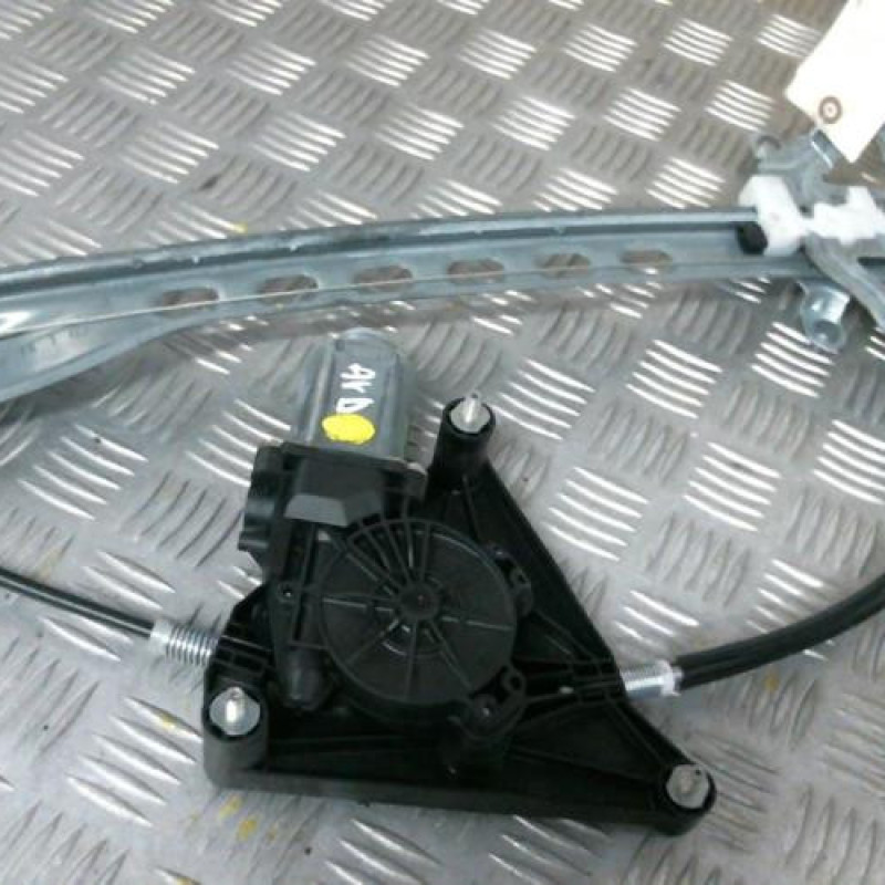 Leve vitre electrique avant droit CITROEN C1 2 Photo n°1