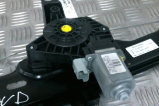Leve vitre electrique avant droit NISSAN QASHQAI 2