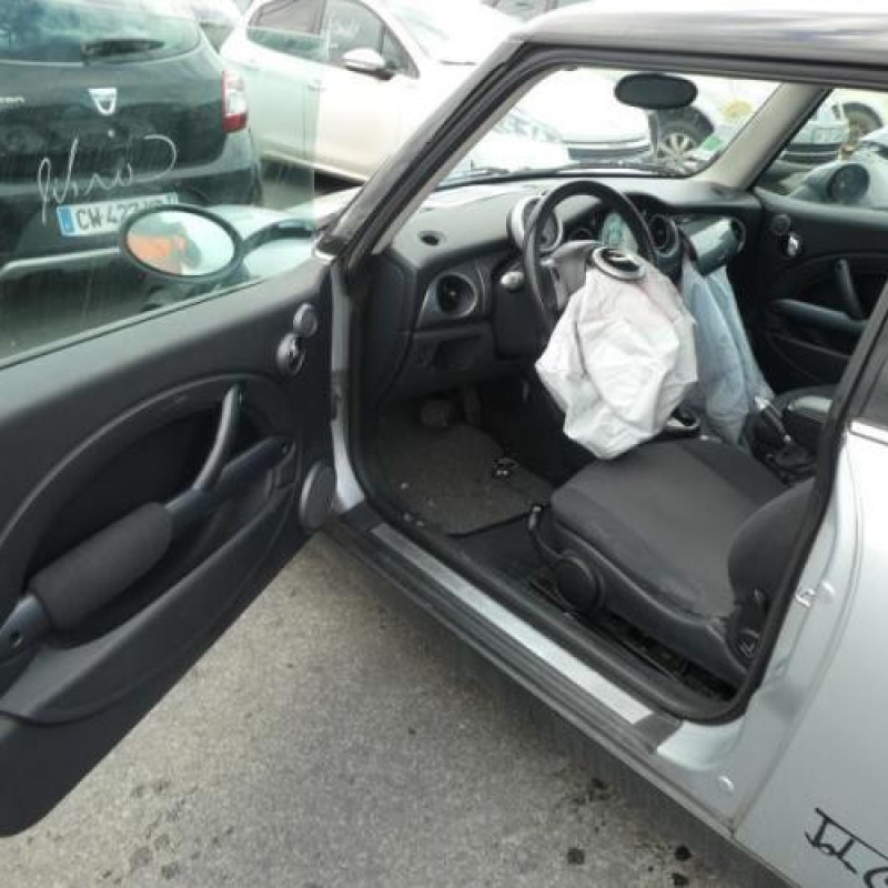 Porte avant gauche MINI MINI 1 R50/R53 Photo n°9
