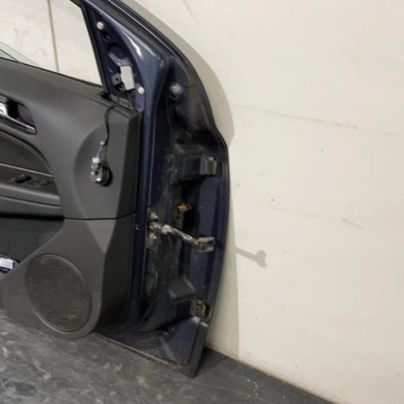 Porte avant gauche OPEL ASTRA H Photo n°4