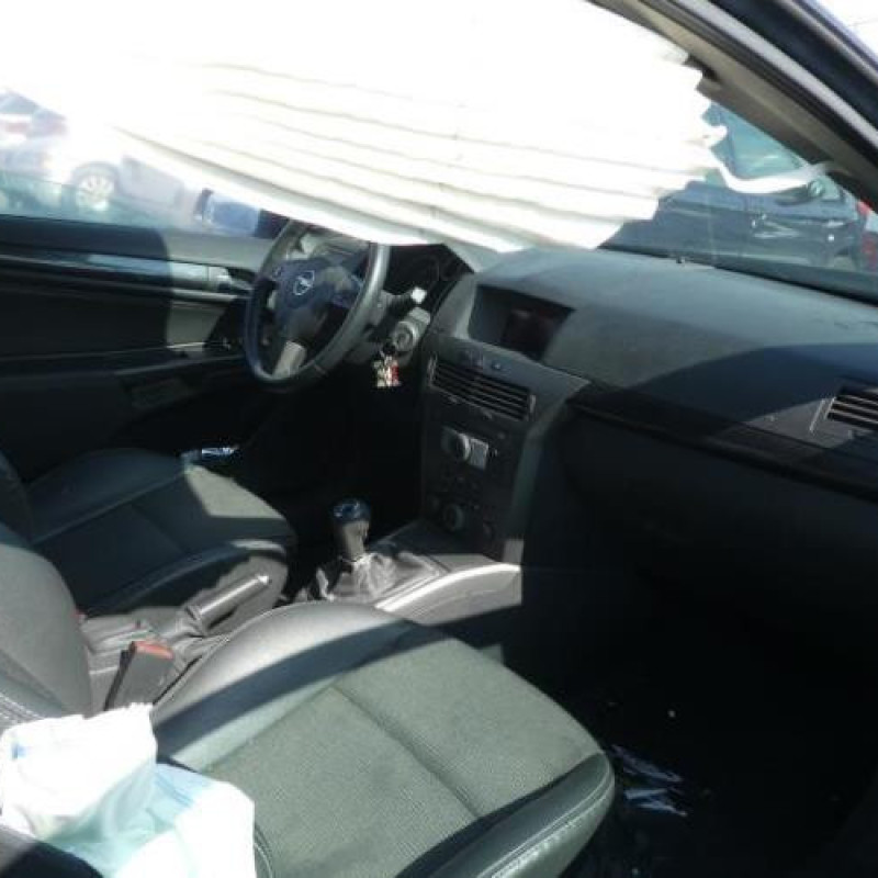 Pare soleil gauche OPEL ASTRA H Photo n°7
