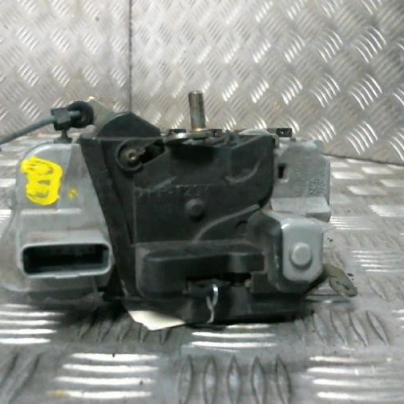 Serrure avant gauche CITROEN XSARA PICASSO Photo n°2