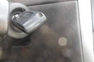 Serrure arriere droit PEUGEOT 307