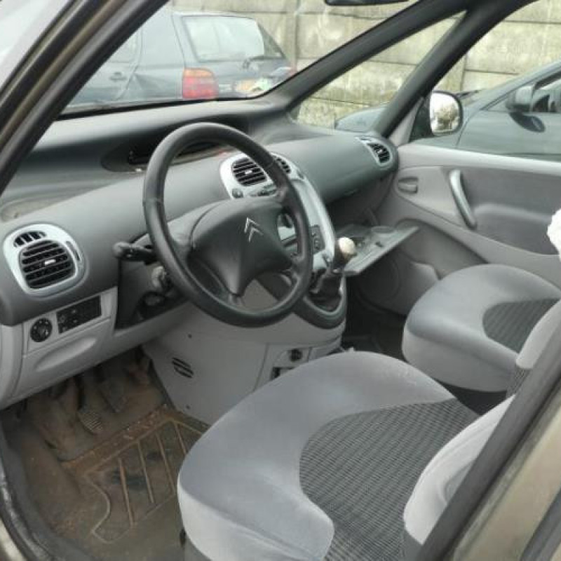 Compresseur clim CITROEN XSARA PICASSO Photo n°8
