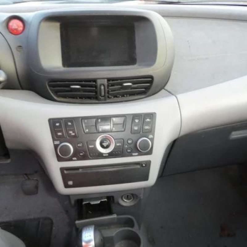 Compresseur clim NISSAN ALMERA TINO Photo n°12