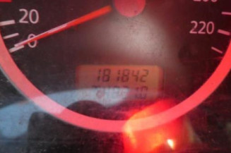 Compresseur clim NISSAN ALMERA TINO