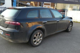Porte avant droit ALFA ROMEO 159