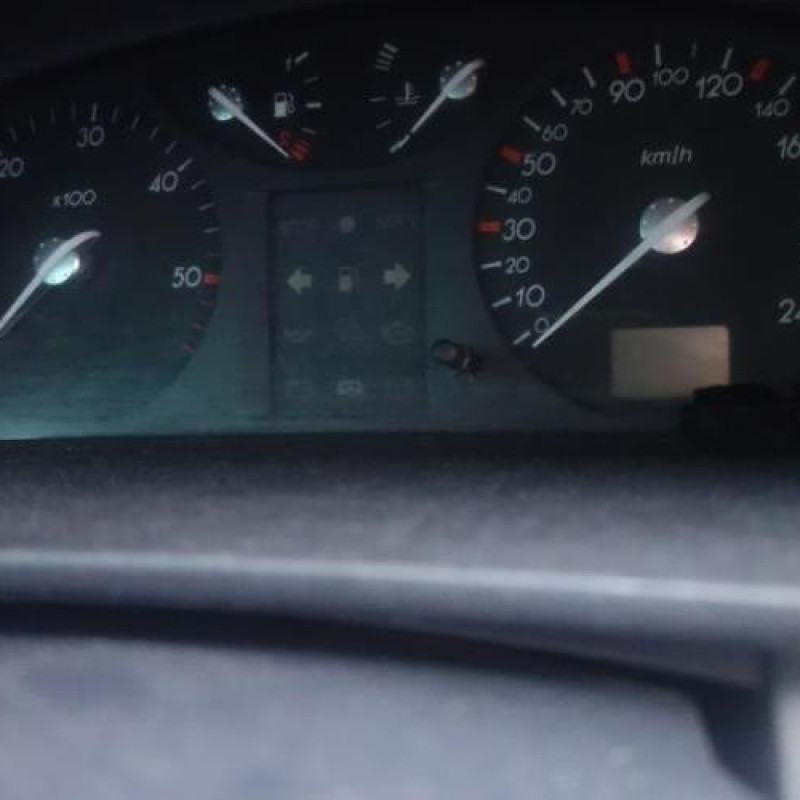 Retroviseur droit RENAULT LAGUNA 2 Photo n°11