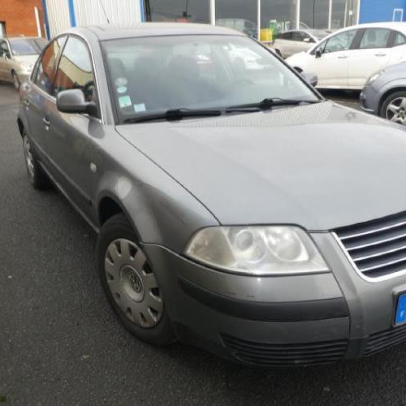 Serrure avant droit VOLKSWAGEN PASSAT 4 Photo n°4
