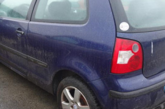 Malle/Hayon arriere VOLKSWAGEN POLO 4