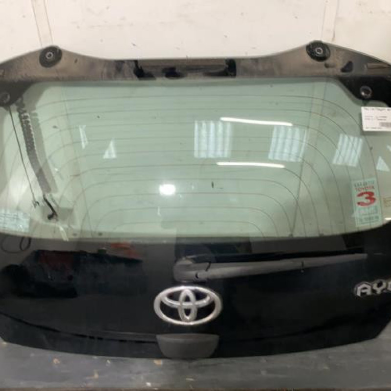 Malle/Hayon arriere TOYOTA AYGO 2 Photo n°1