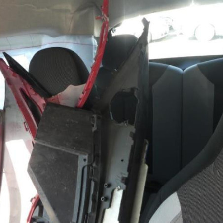Vitre arriere droit TOYOTA AYGO 2