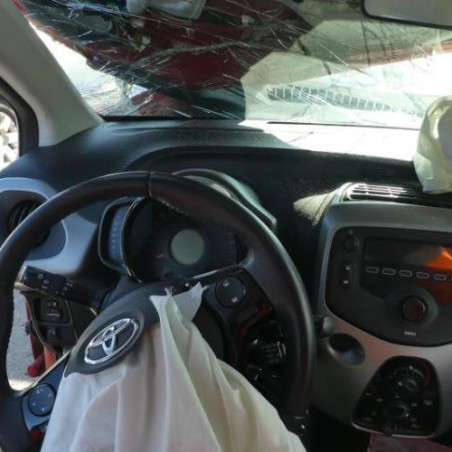 Vitre arriere droit TOYOTA AYGO 2