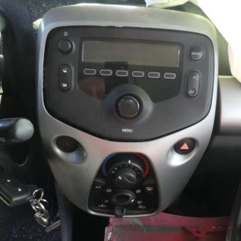 Autoradio d'origine TOYOTA AYGO 2 Photo n°13
