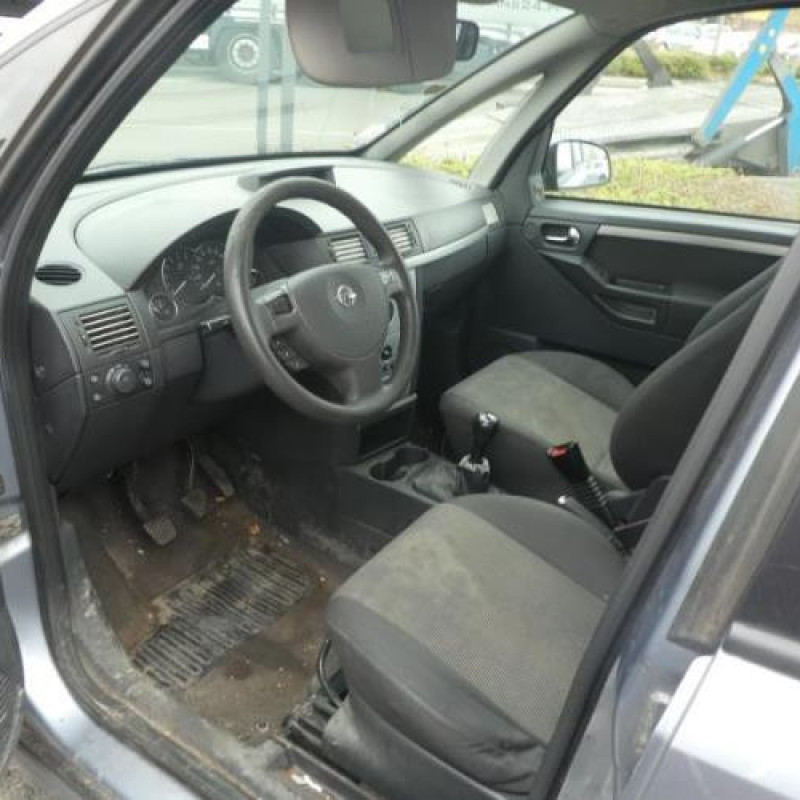 Capot OPEL MERIVA A Photo n°8