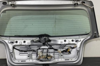Malle/Hayon arriere VOLKSWAGEN POLO 4