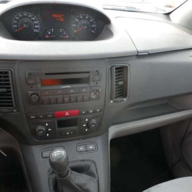 Compresseur clim FIAT IDEA Photo n°10