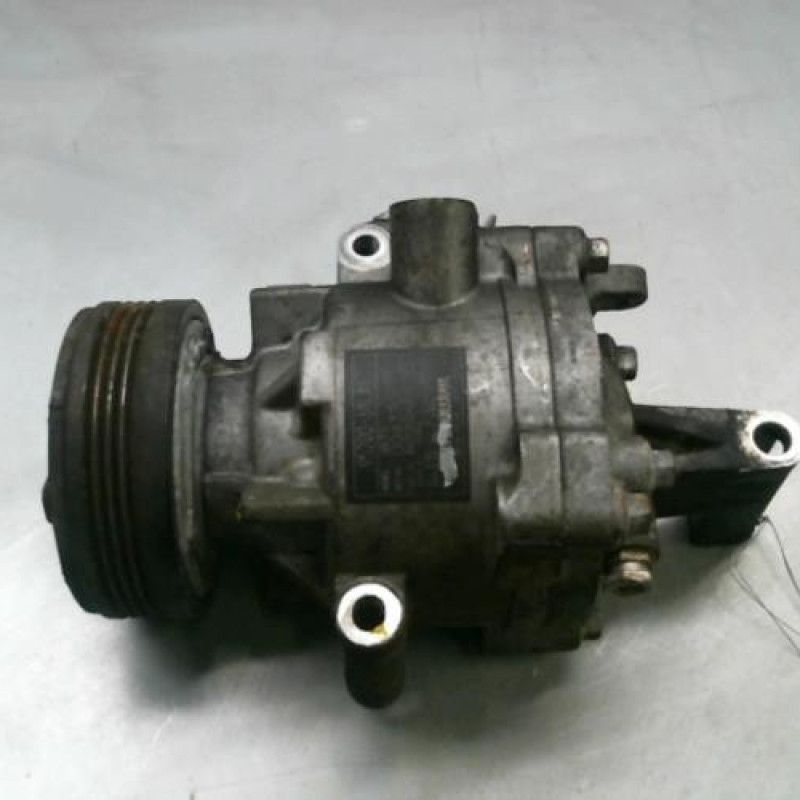 Compresseur clim SUZUKI SWIFT 4 Photo n°1