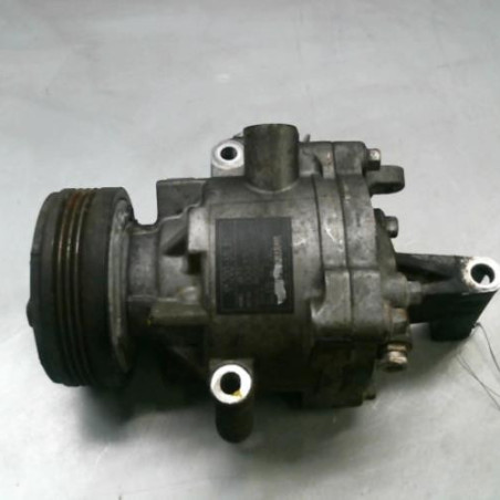 Compresseur clim SUZUKI SWIFT 4 Photo n°1