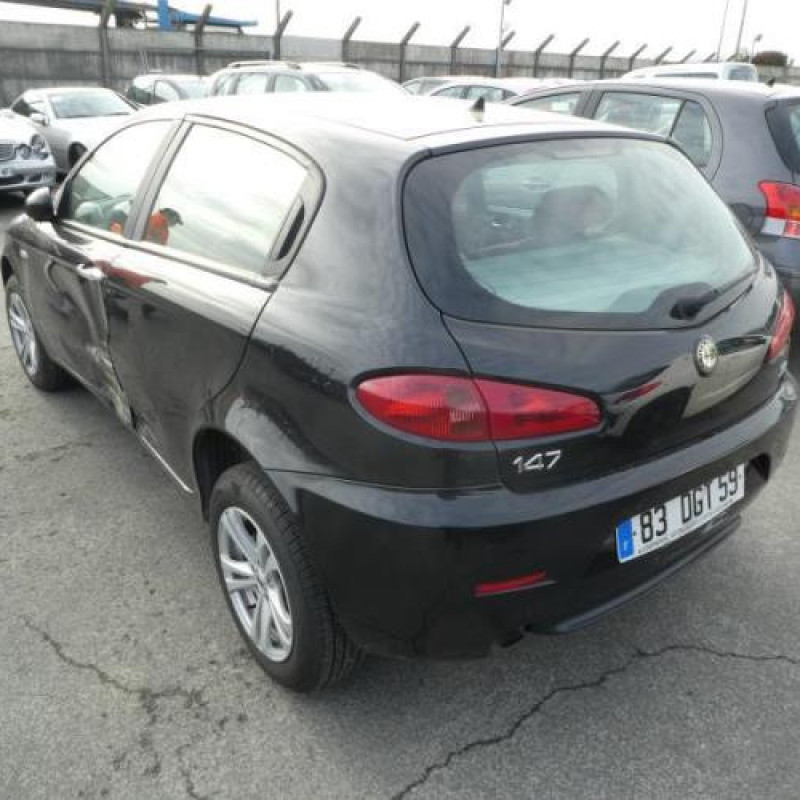 Air bag conducteur ALFA ROMEO 147 Photo n°4