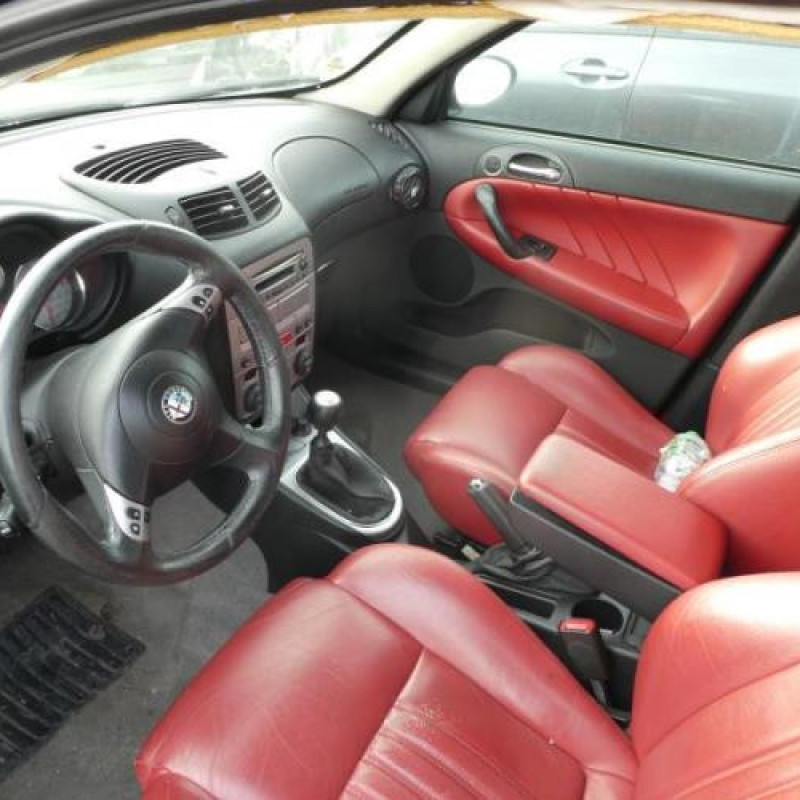 Colonne de direction ALFA ROMEO 147 Photo n°5