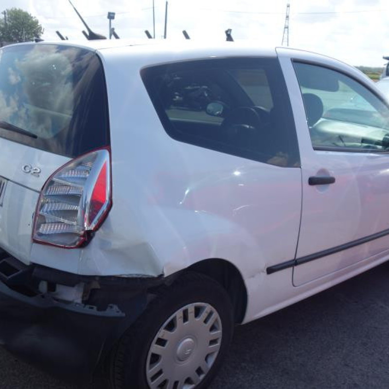 Porte avant droit CITROEN C2 Photo n°8