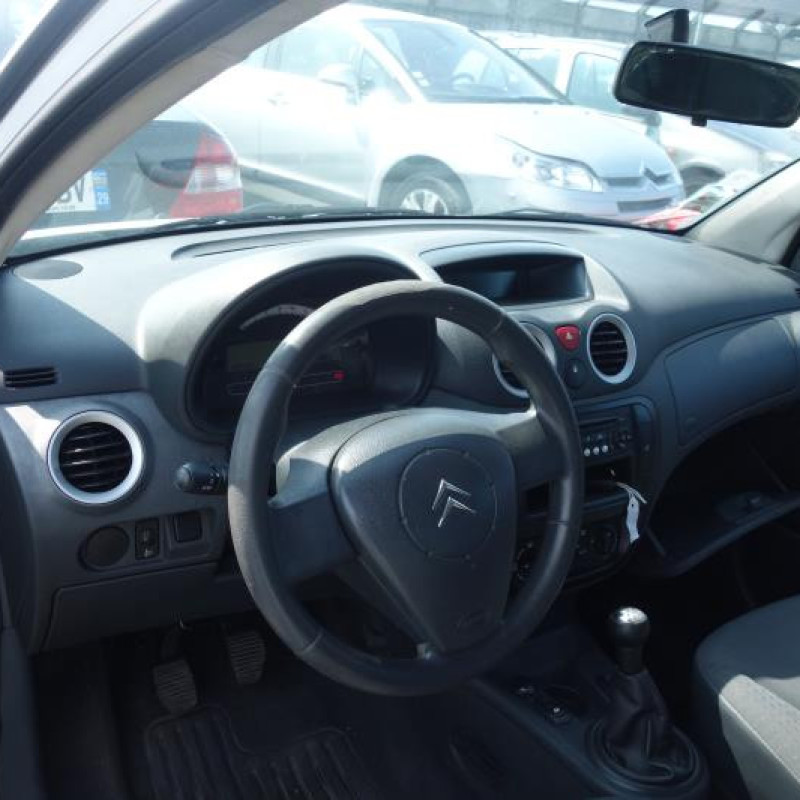 Porte avant droit CITROEN C2 Photo n°10