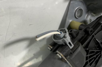 Leve vitre electrique avant gauche RENAULT KANGOO 2