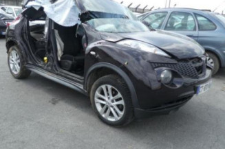 Moteur essuie glace arriere NISSAN JUKE