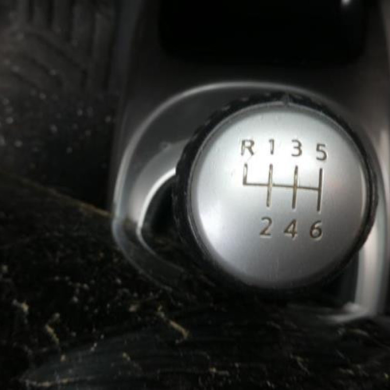 Moteur essuie glace arriere NISSAN JUKE Photo n°8