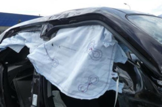 Moteur essuie glace arriere NISSAN JUKE