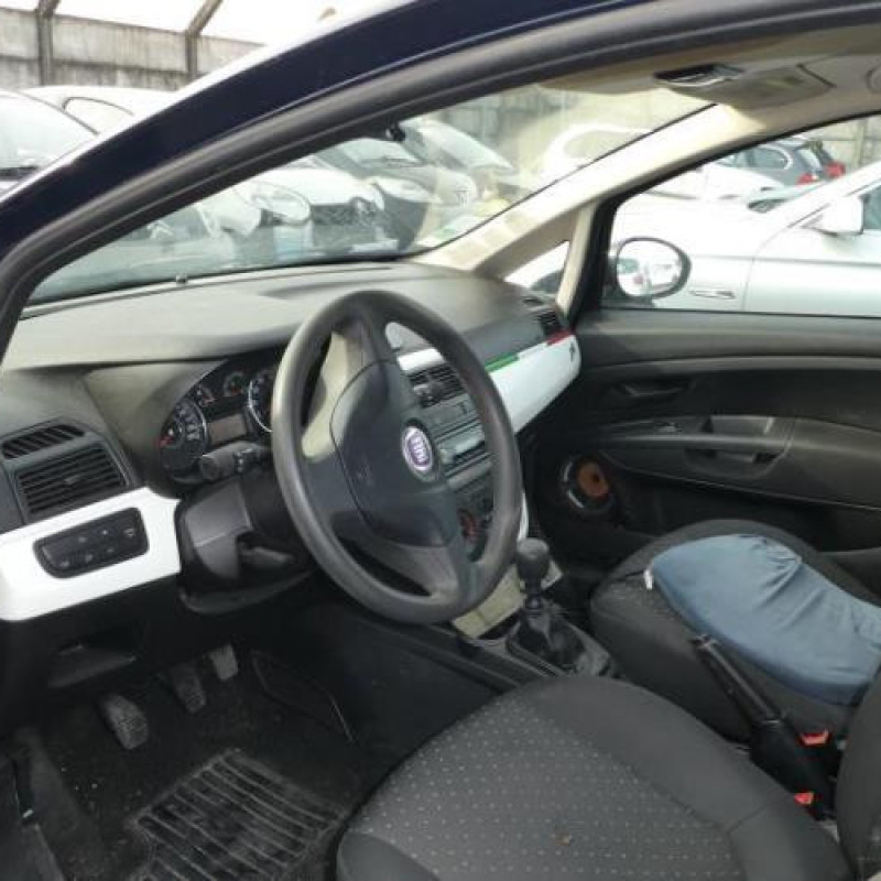 Alternateur FIAT GRANDE PUNTO Photo n°8