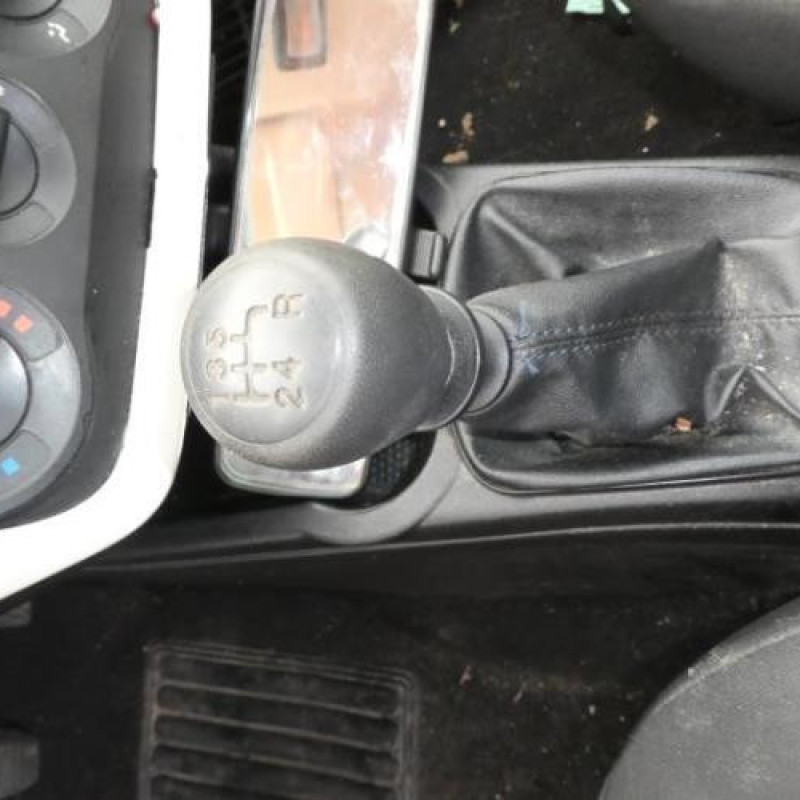 Alternateur FIAT GRANDE PUNTO Photo n°12