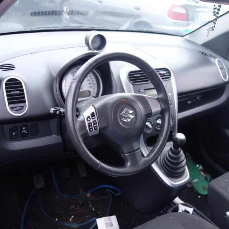 Porte arriere droit SUZUKI SPLASH Photo n°9
