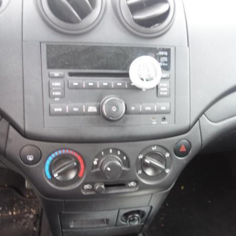 Air bag conducteur CHEVROLET AVEO 1 Photo n°8