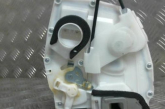 Serrure arriere droit SUZUKI SWIFT 4