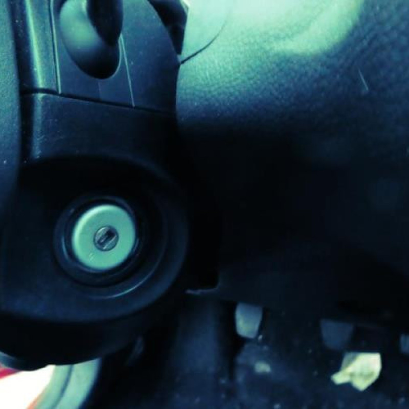 Vitre arriere droit FORD FOCUS 3 Photo n°13